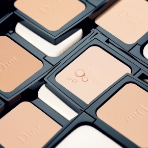 Introducing Diorskin Forever Extreme Control Compact Powder